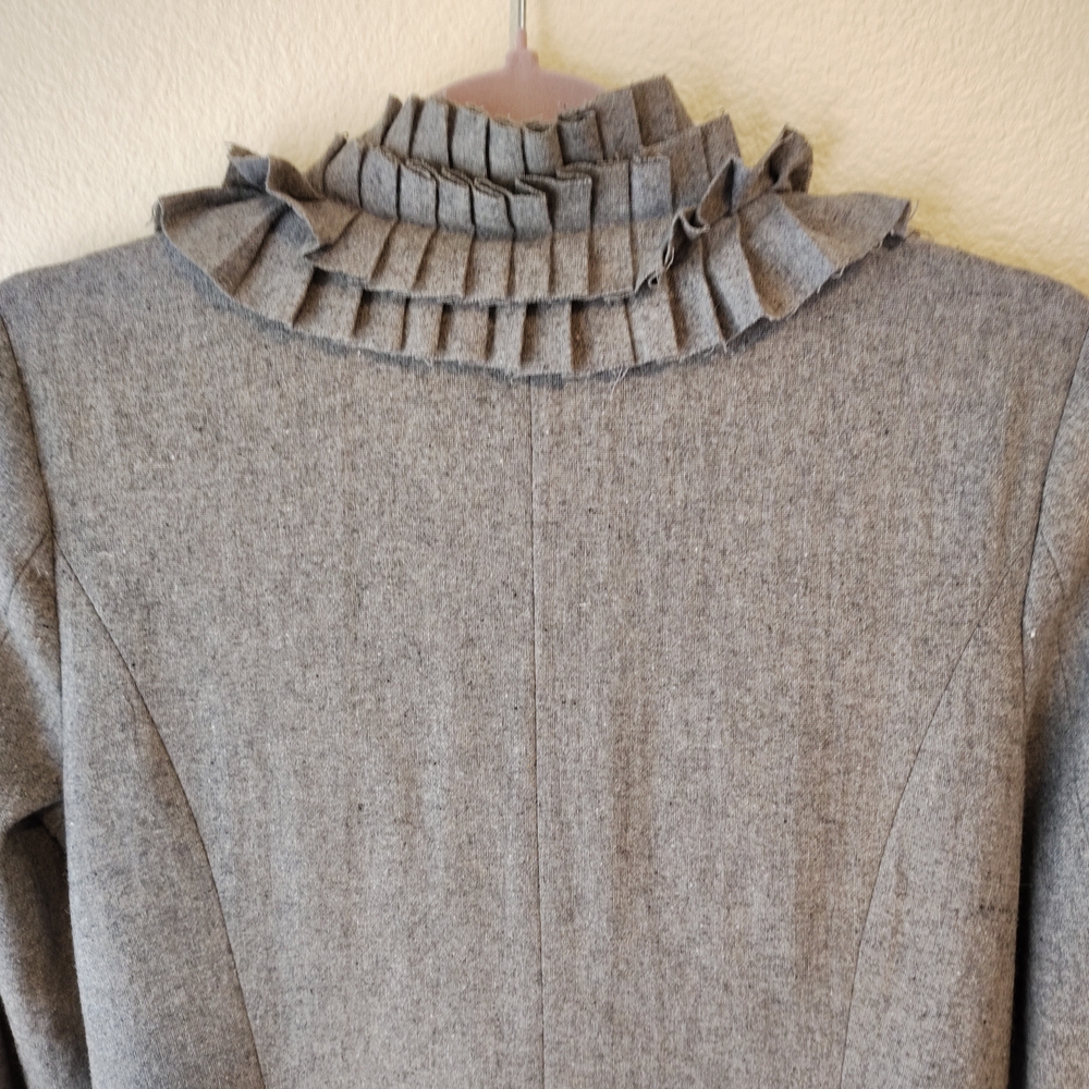 Ryu Gray Wool Ruffled Jacket - Picture 6 of 7